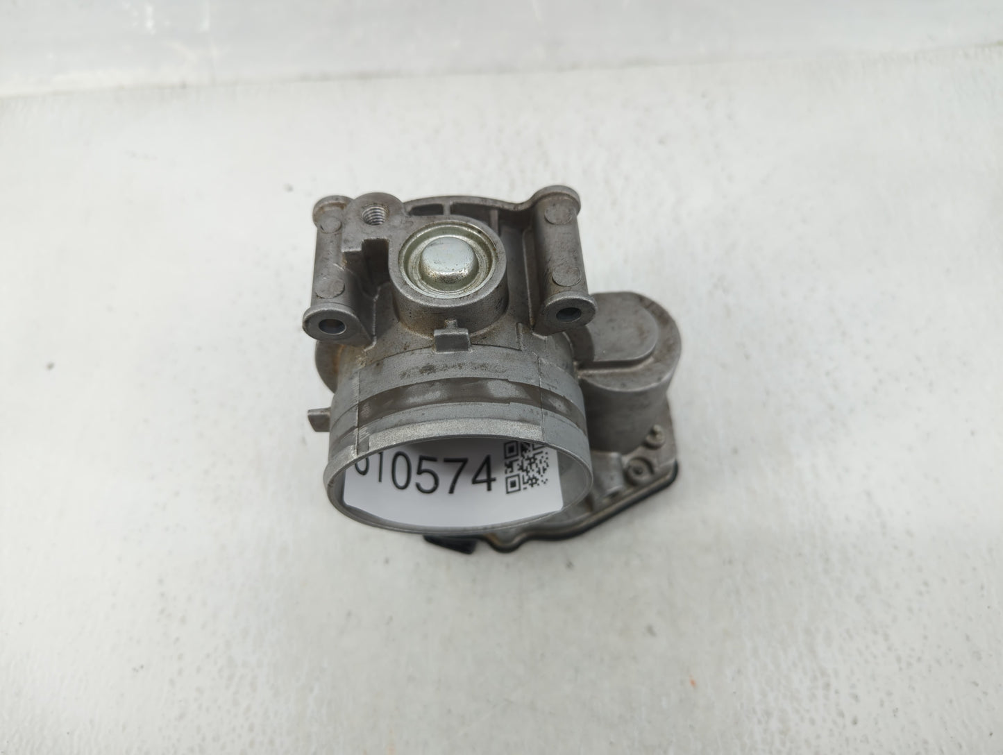 2011-2019 Ford Explorer Throttle Body P/N:14132400179 Fits Fits 2011 2012 2013 2014 2015 2016 2017 2018 2019 OEM Used Auto P