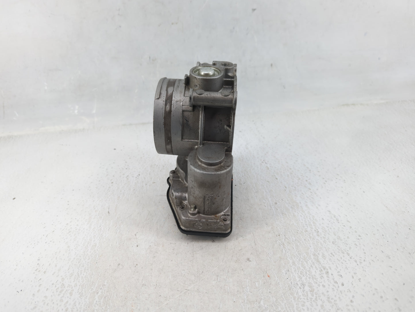 2011-2019 Ford Explorer Throttle Body P/N:14132400179 Fits Fits 2011 2012 2013 2014 2015 2016 2017 2018 2019 OEM Used Auto P