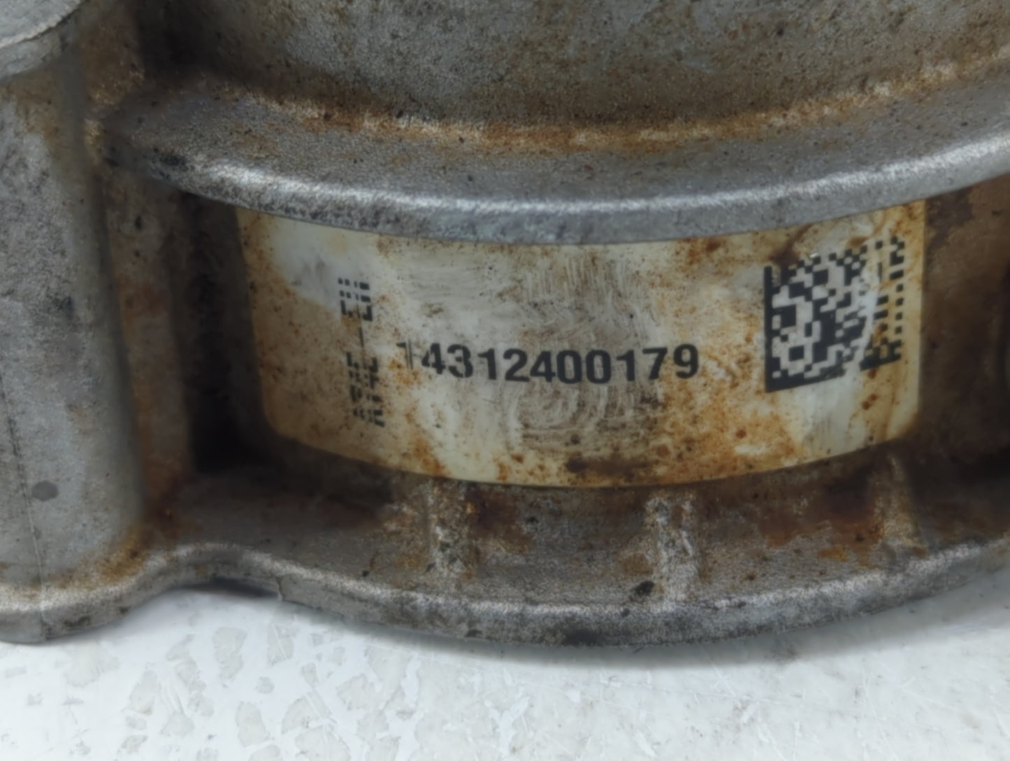 2011-2019 Ford Explorer Throttle Body P/N:14132400179 Fits Fits 2011 2012 2013 2014 2015 2016 2017 2018 2019 OEM Used Auto P