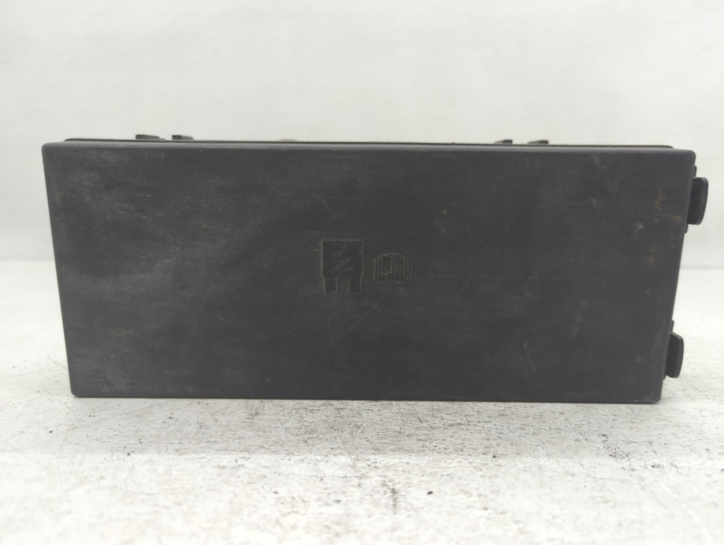 2014-2015 Ford Explorer Fusebox Fuse Box Panel Relay Module Fits Fits 2014 2015 OEM Used Auto Parts - Oemusedautoparts1.com