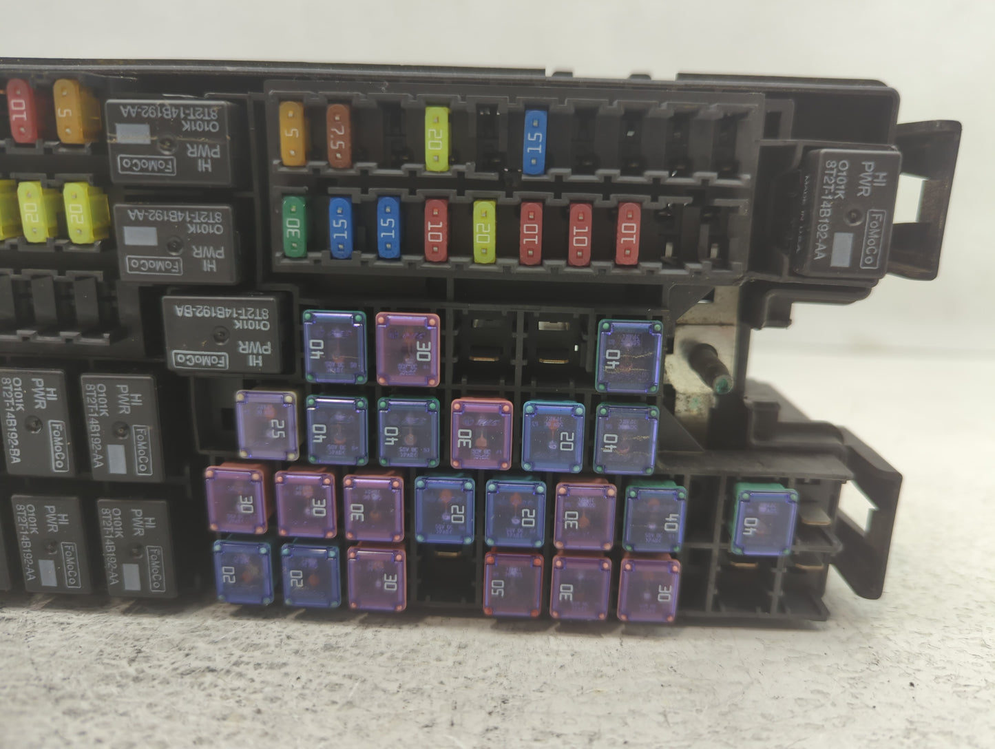 2014-2015 Ford Explorer Fusebox Fuse Box Panel Relay Module Fits Fits 2014 2015 OEM Used Auto Parts - Oemusedautoparts1.com
