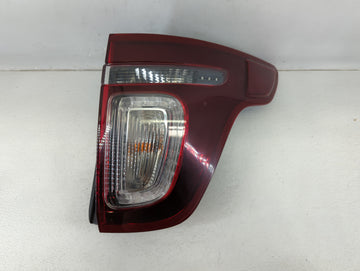 2015 Ford Explorer Tail Light Assembly Passenger Right OEM P/N:DB53-13404-C DB53-13B504-C, BB53-13B504-B, BB53-13404-B Fits 