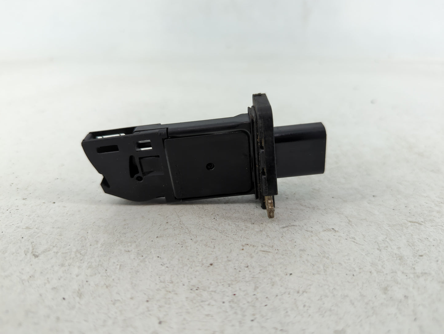 2013-2015 Ford Explorer Mass Air Flow Meter Maf - Oemusedautoparts1.com