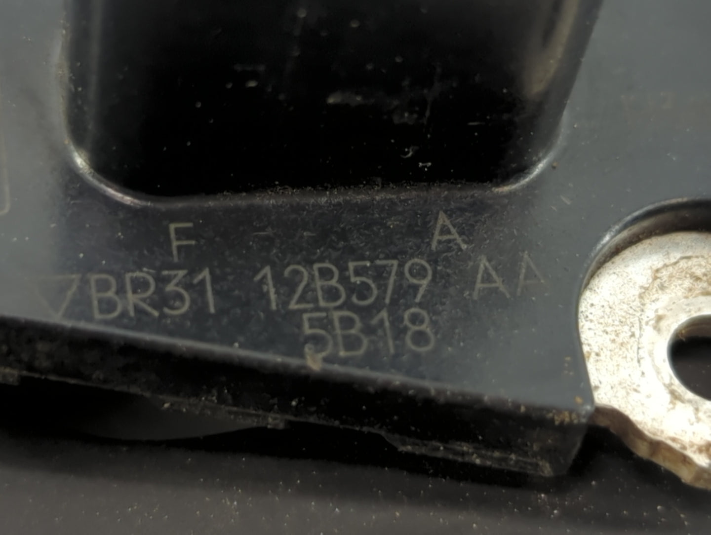 2013-2015 Ford Explorer Mass Air Flow Meter Maf - Oemusedautoparts1.com