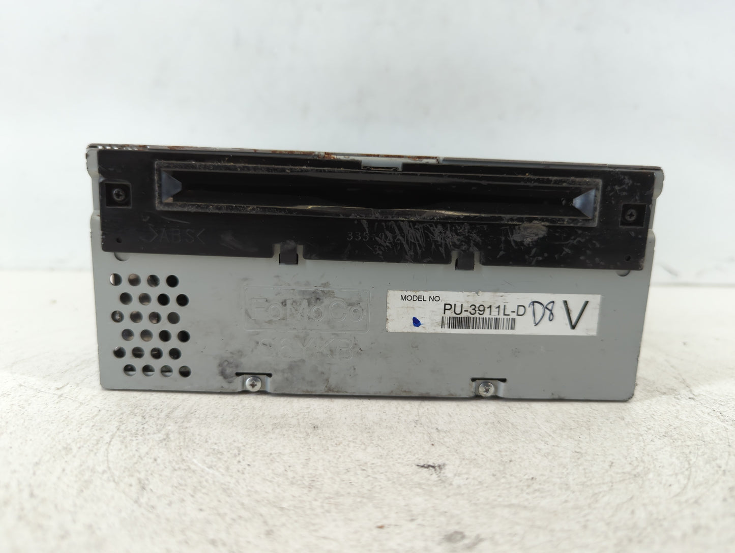 2015-2015 Ford Explorer Am Fm Cd Player Radio Receiver - Oemusedautoparts1.com