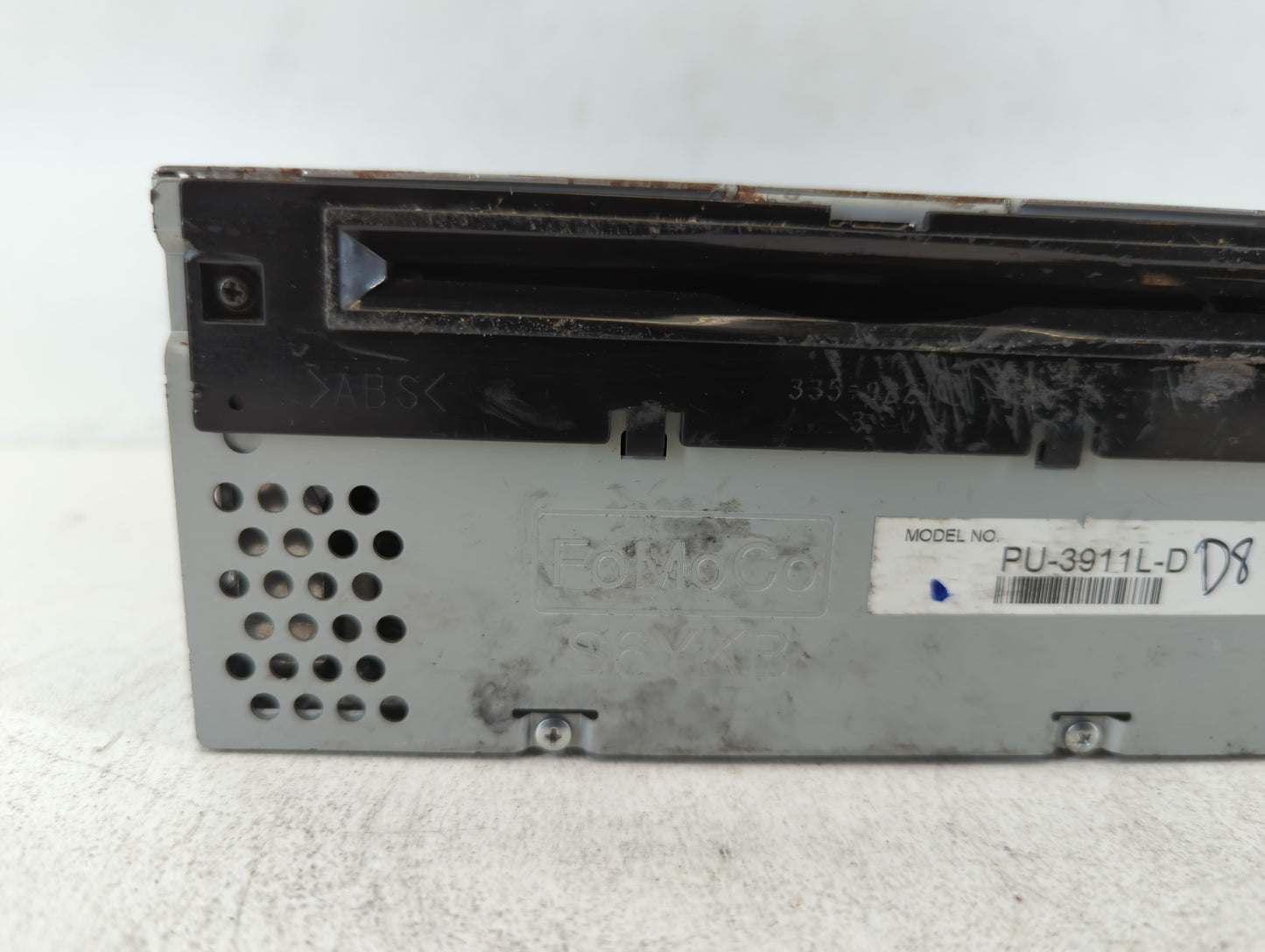 2015-2015 Ford Explorer Am Fm Cd Player Radio Receiver - Oemusedautoparts1.com