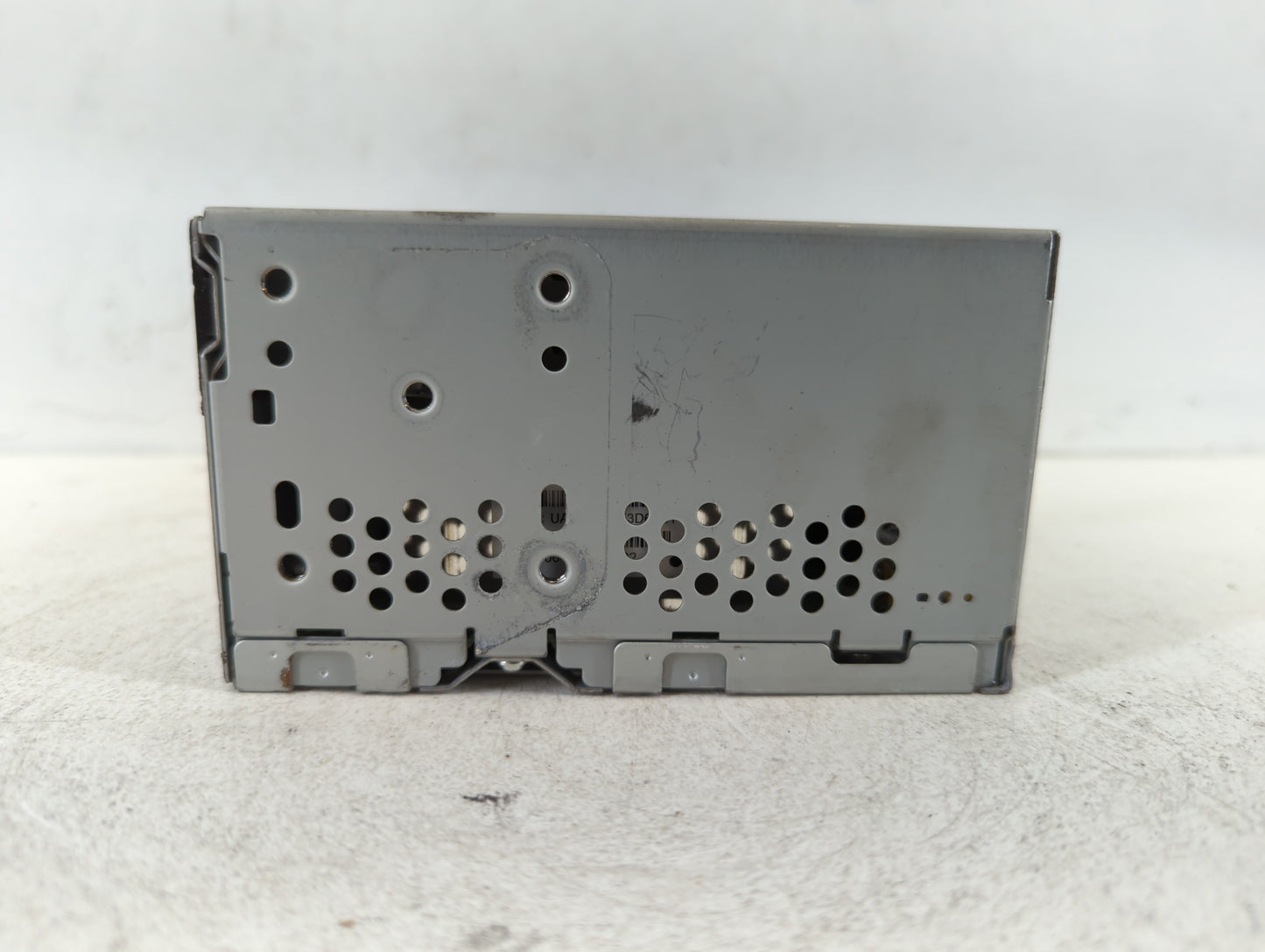 2015-2015 Ford Explorer Am Fm Cd Player Radio Receiver - Oemusedautoparts1.com