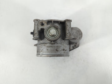 2011-2019 Ford Explorer Throttle Body P/N:2L1416A-0905 Fits Fits 2011 2012 2013 2014 2015 2016 2017 2018 2019 OEM Used Auto Parts