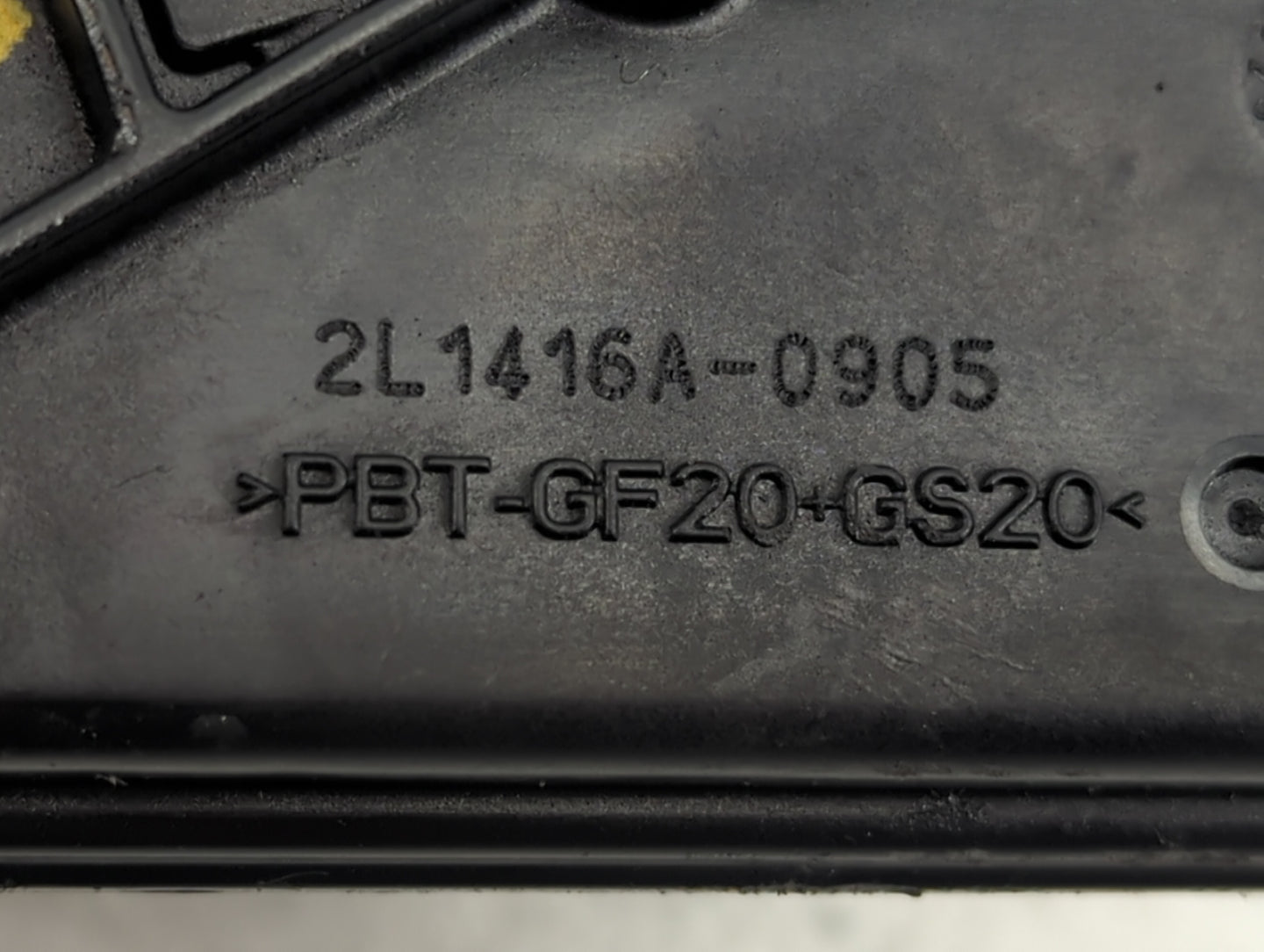 2011-2019 Ford Explorer Throttle Body P/N:2L1416A-0905 Fits Fits 2011 2012 2013 2014 2015 2016 2017 2018 2019 OEM Used Auto 
