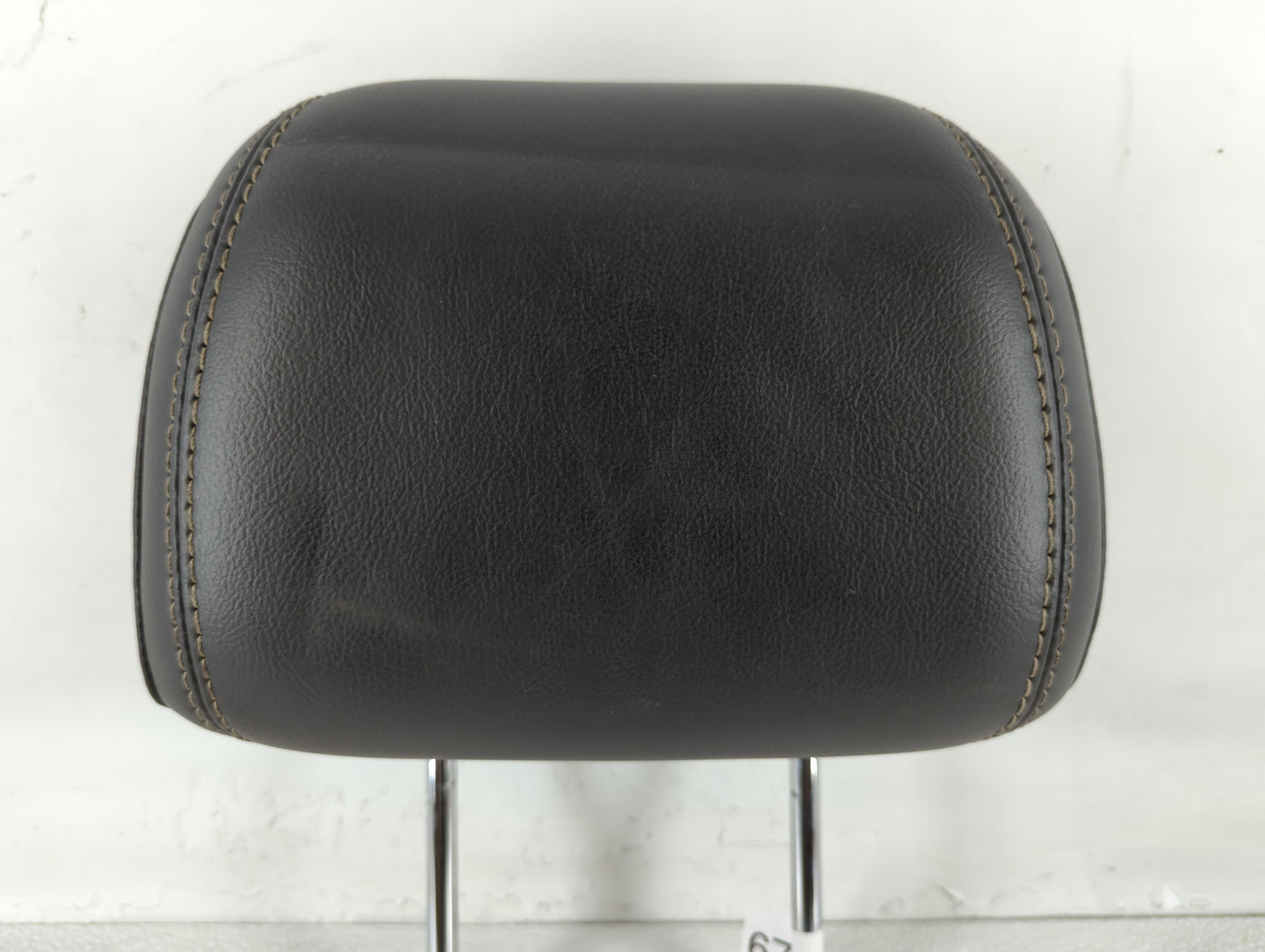 Ford Explorer Headrest Head Rest Front Driver Passenger Seat Black - Oemusedautoparts1.com