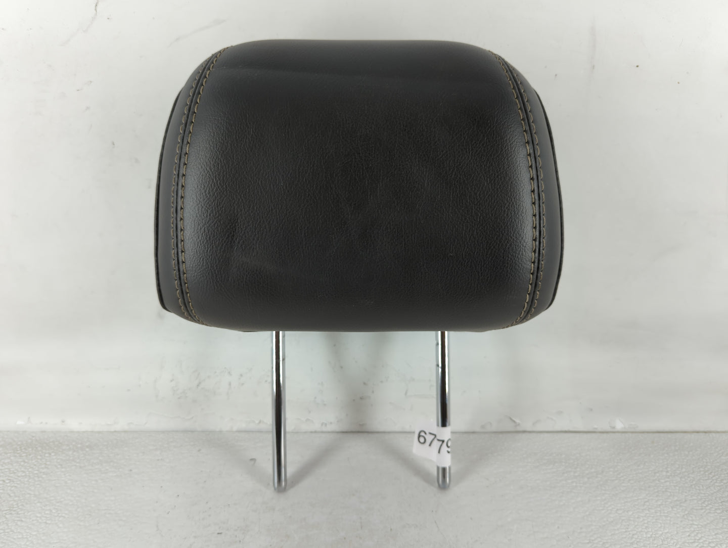 Ford Explorer Headrest Head Rest Front Driver Passenger Seat Black - Oemusedautoparts1.com