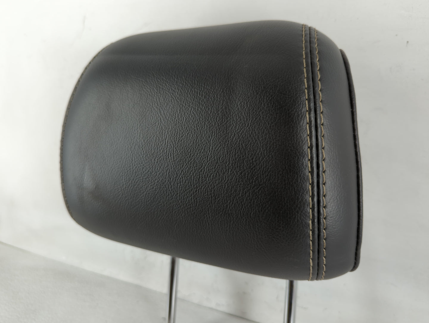 Ford Explorer Headrest Head Rest Front Driver Passenger Seat Black - Oemusedautoparts1.com