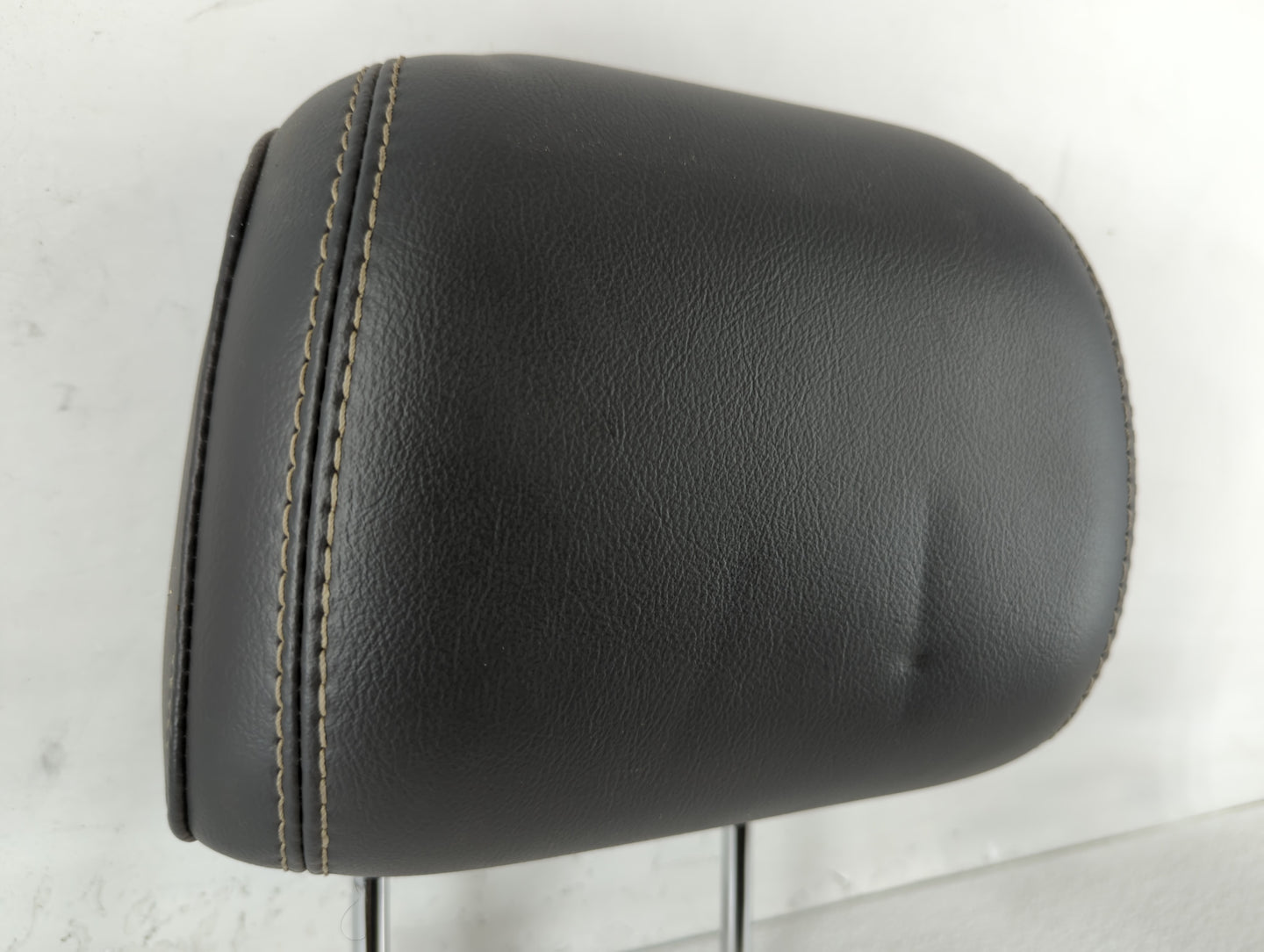 Ford Explorer Headrest Head Rest Rear Seat Black - Oemusedautoparts1.com