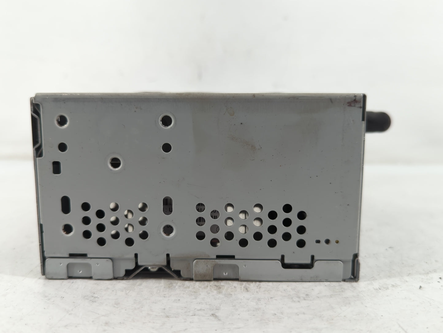 2015 Ford Explorer Radio AM FM Cd Player Receiver Replacement P/N:EB5T-19C107-HB Fits OEM Used Auto Parts - Oemusedautoparts