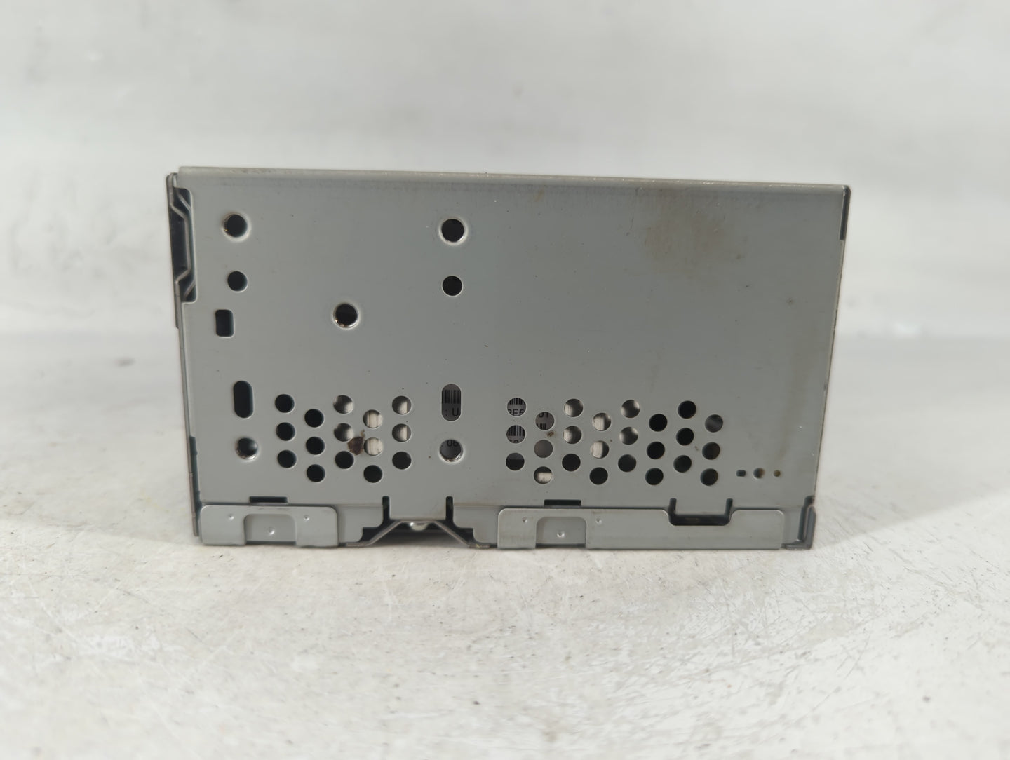 2015 Ford Explorer Radio AM FM Cd Player Receiver Replacement P/N:EB5T-19C107-EB Fits OEM Used Auto Parts - Oemusedautoparts