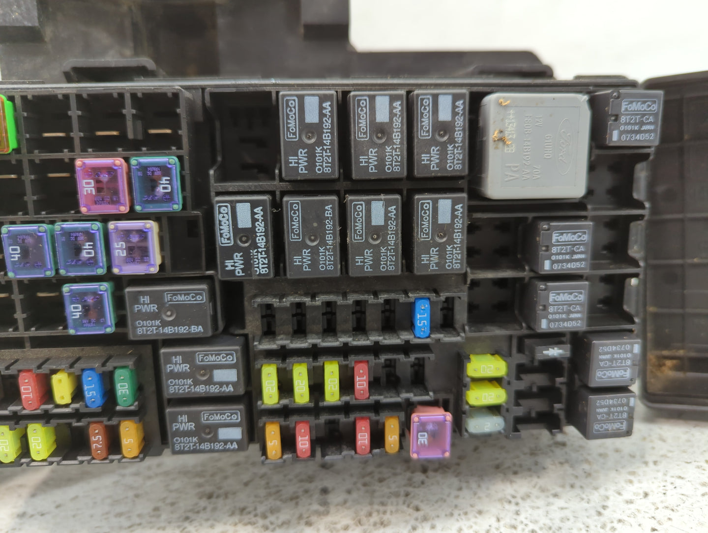 2014-2015 Ford Explorer Fusebox Fuse Box Panel Relay Module P/N:BT4T-14A003-AA Fits Fits 2014 2015 OEM Used Auto Parts - Oem