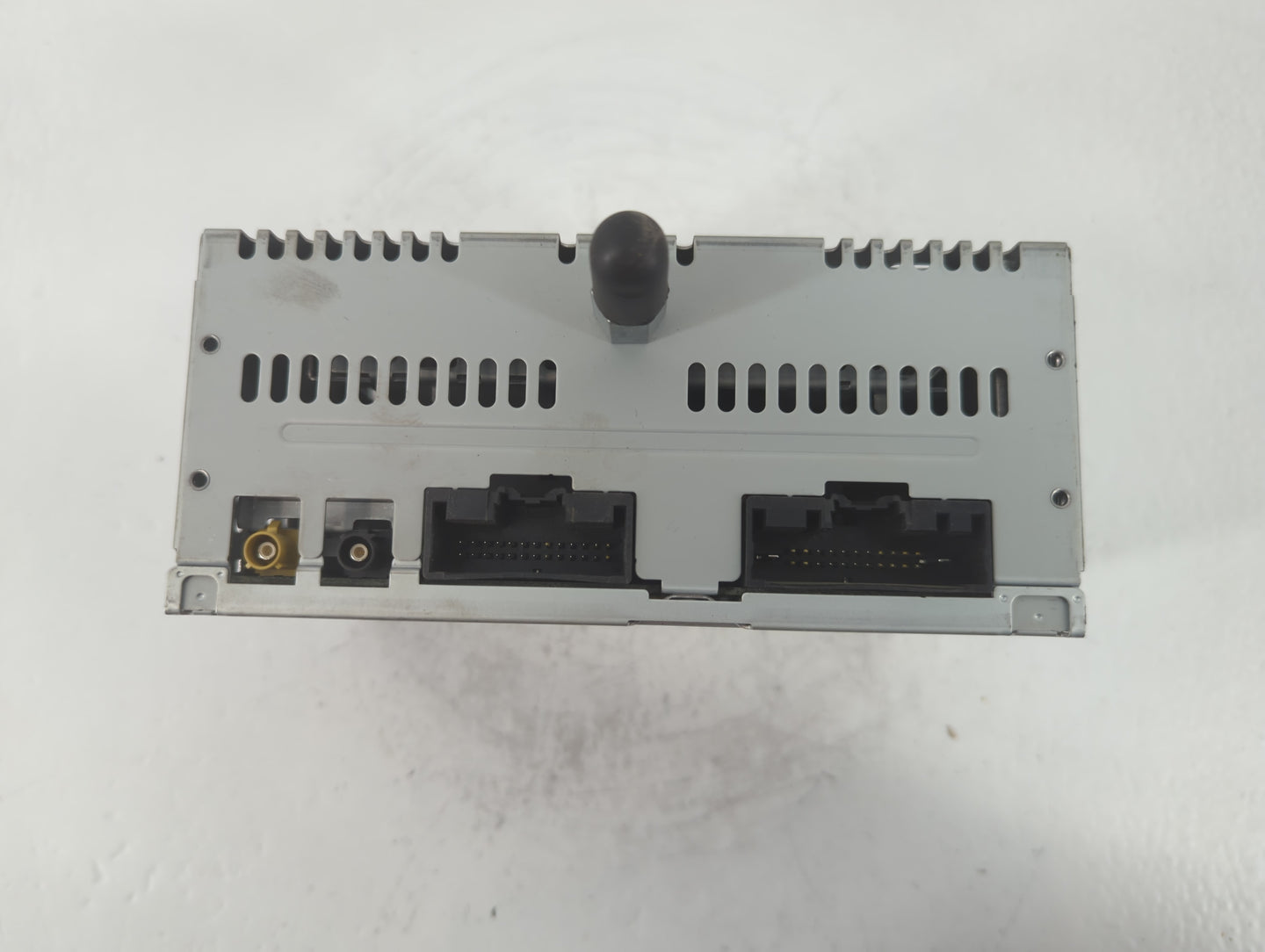 2015-2015 Ford Explorer Am Fm Cd Player Radio Receiver - Oemusedautoparts1.com