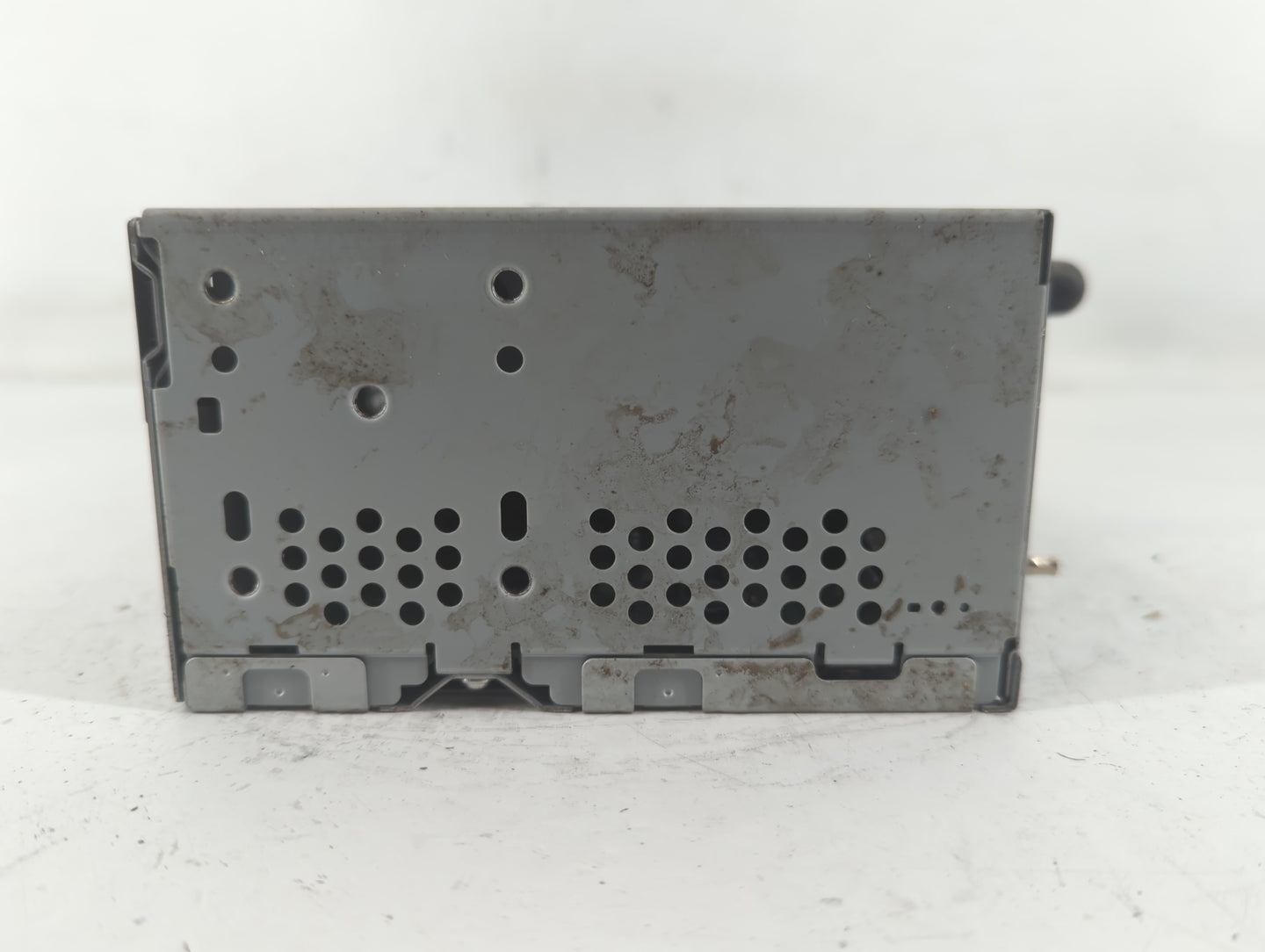 2015-2015 Ford Explorer Am Fm Cd Player Radio Receiver - Oemusedautoparts1.com