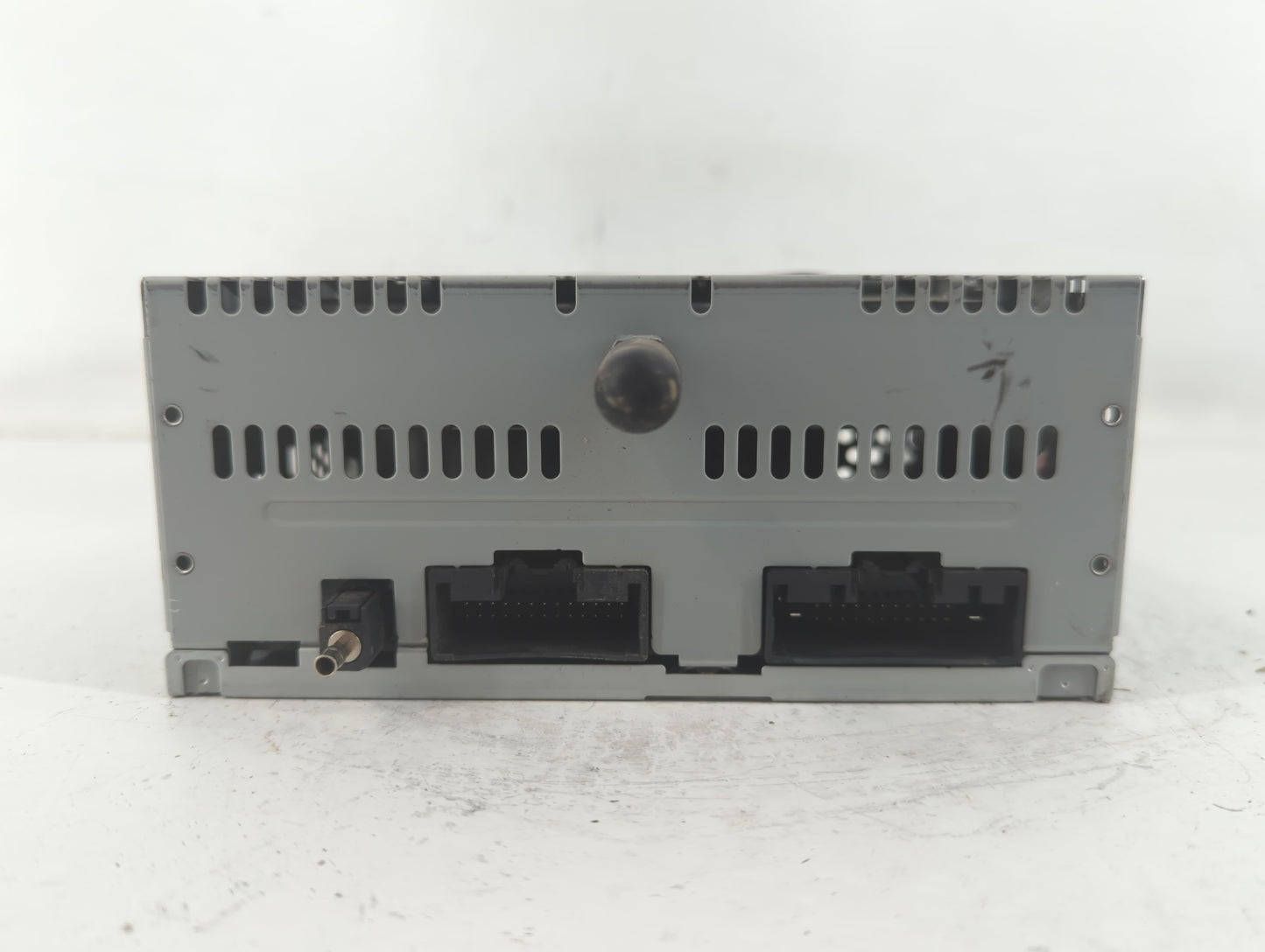 2015-2015 Ford Explorer Am Fm Cd Player Radio Receiver - Oemusedautoparts1.com