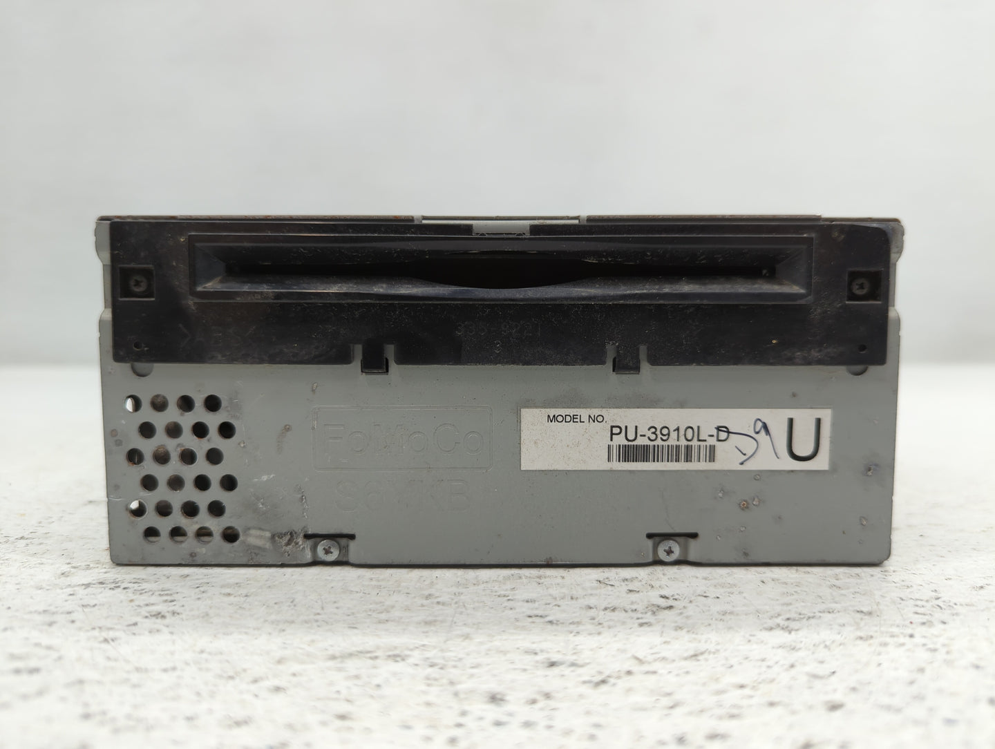 2015 Ford Explorer Radio AM FM Cd Player Receiver Replacement P/N:EB5T-19C107-HB Fits OEM Used Auto Parts - Oemusedautoparts