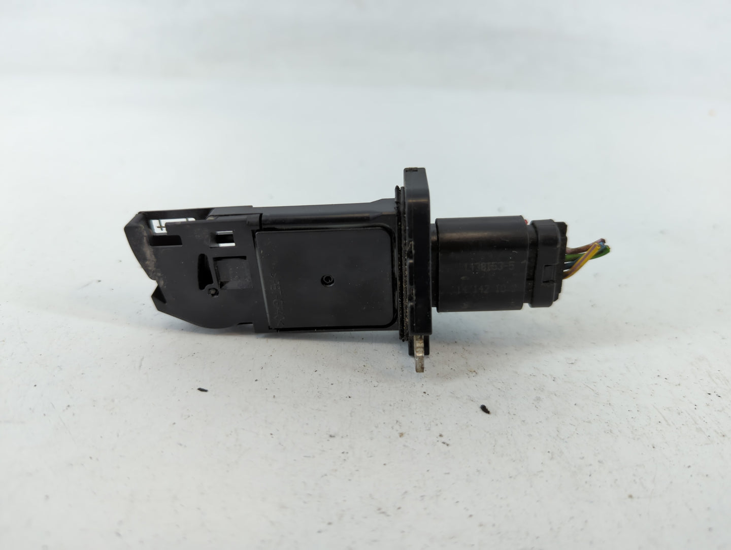 2013-2015 Ford Explorer Mass Air Flow Meter Maf - Oemusedautoparts1.com