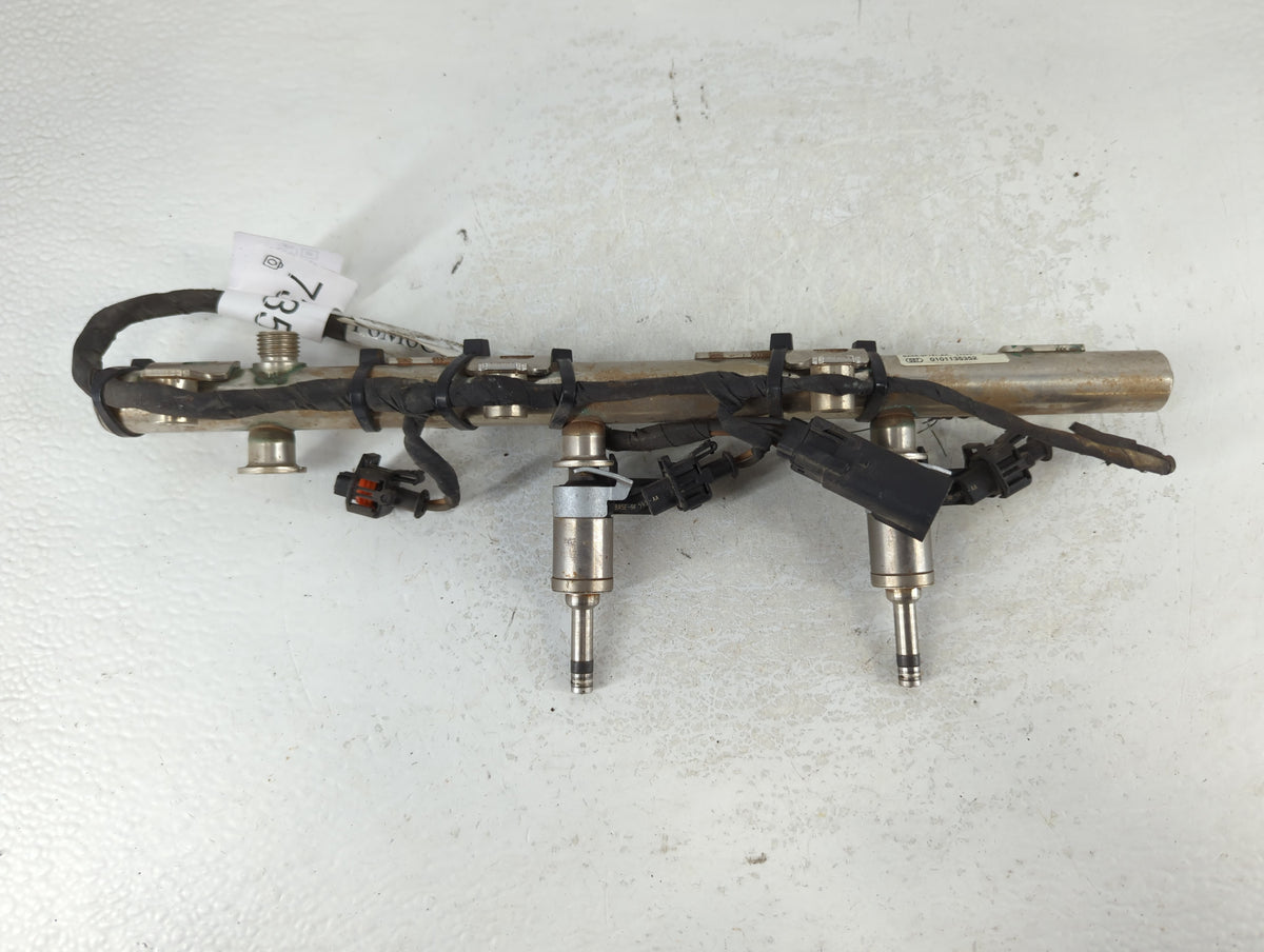 2015 Ford Explorer Fuel  Injector - Oemusedautoparts1.com