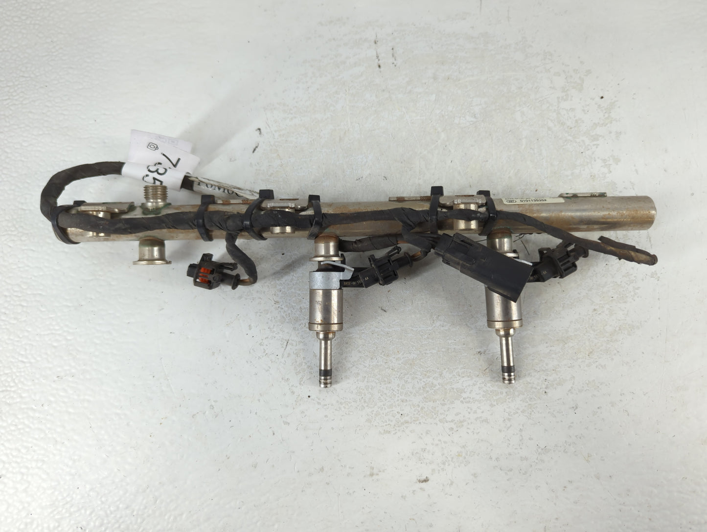 2015 Ford Explorer Fuel  Injector - Oemusedautoparts1.com