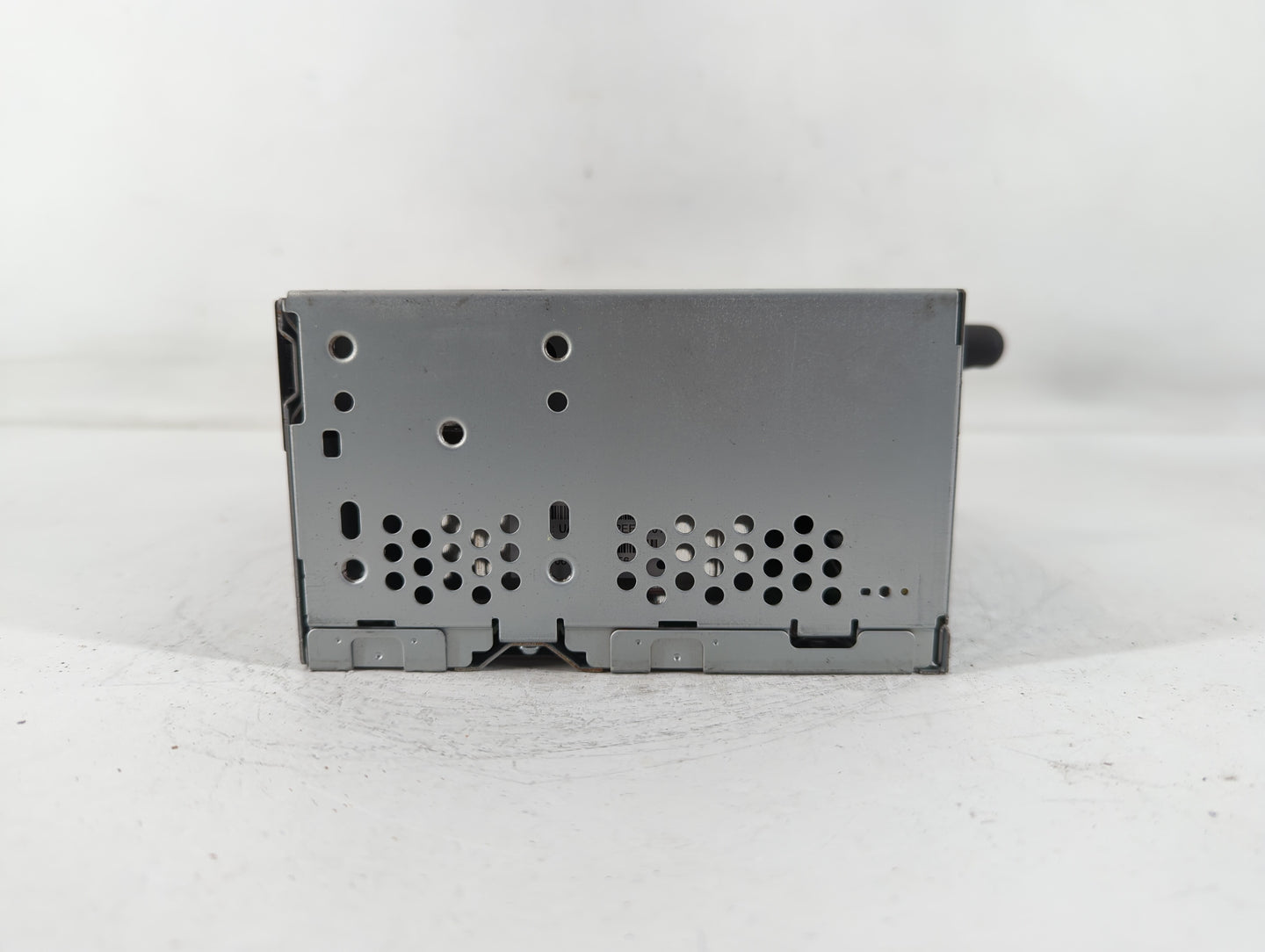 2014-2015 Ford Explorer Am Fm Cd Player Radio Receiver - Oemusedautoparts1.com