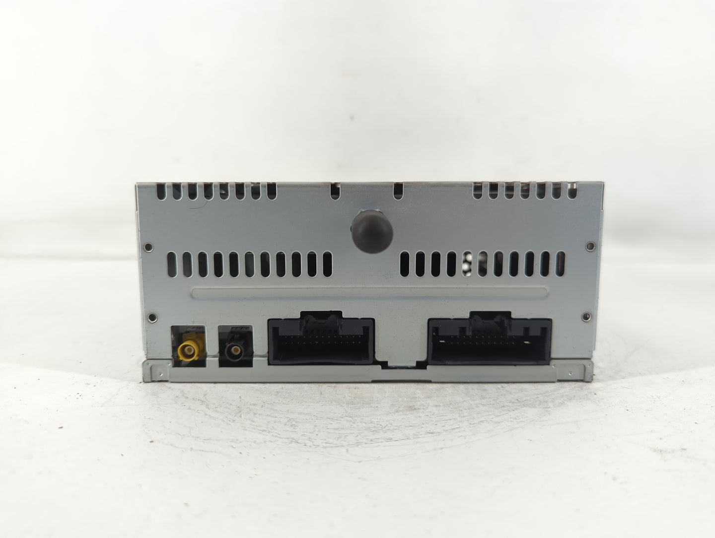 2014-2015 Ford Explorer Am Fm Cd Player Radio Receiver - Oemusedautoparts1.com