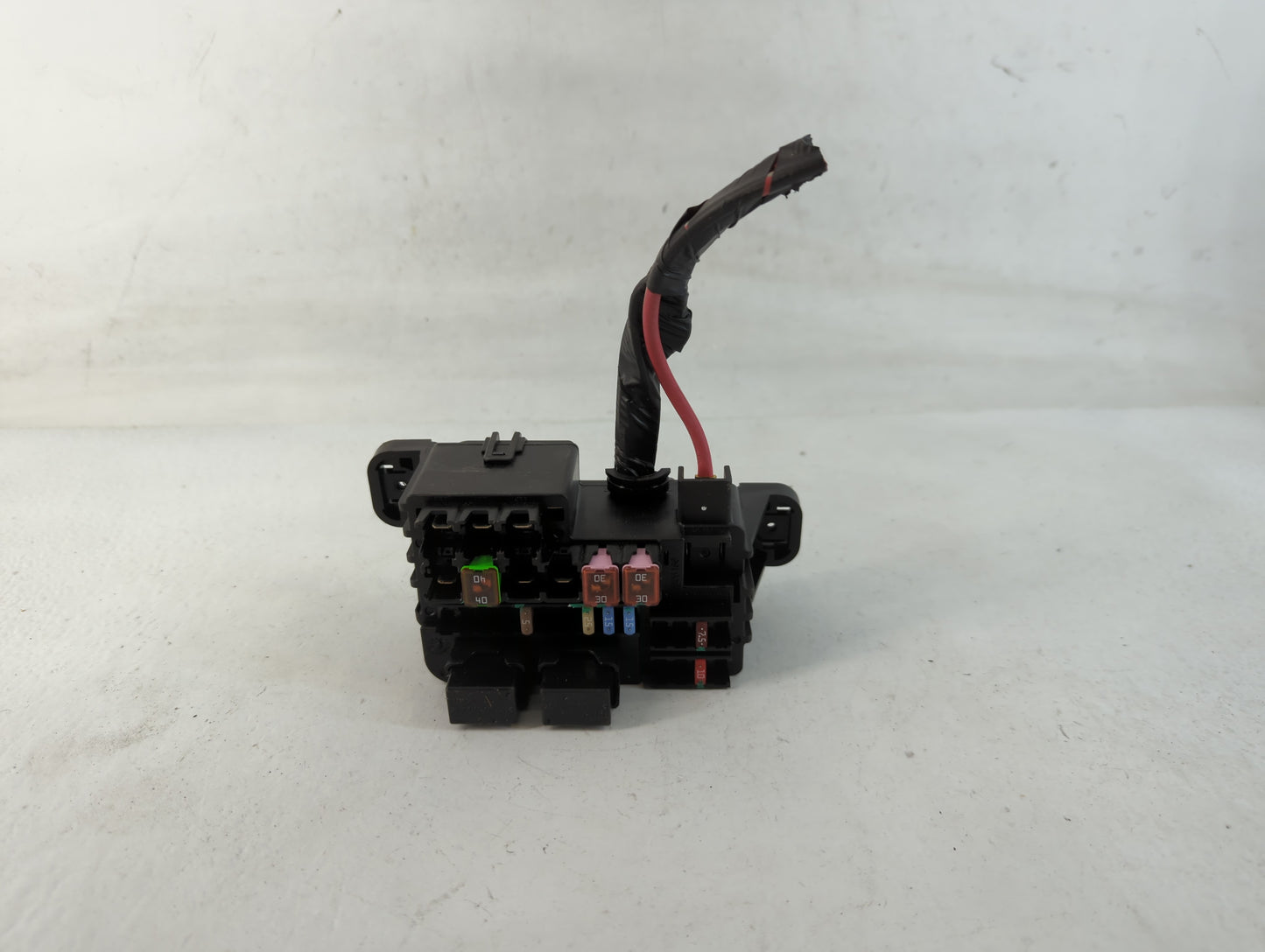 2014-2015 Ford Explorer Fusebox Fuse Box Panel Relay Module Fits Fits 2014 2015 OEM Used Auto Parts - Oemusedautoparts1.com