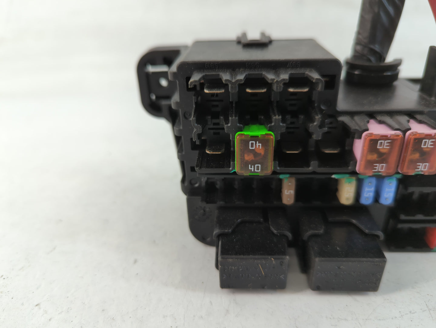 2014-2015 Ford Explorer Fusebox Fuse Box Panel Relay Module Fits Fits 2014 2015 OEM Used Auto Parts - Oemusedautoparts1.com
