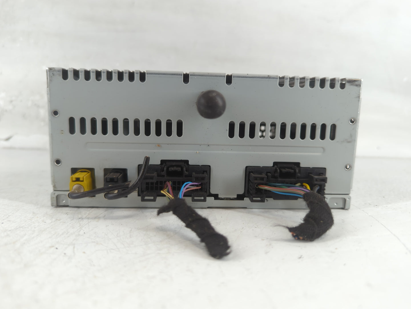 2014-2015 Ford Explorer Radio AM FM Cd Player Receiver Replacement P/N:EB5T-19C107-JA Fits Fits 2014 2015 OEM Used Auto Part