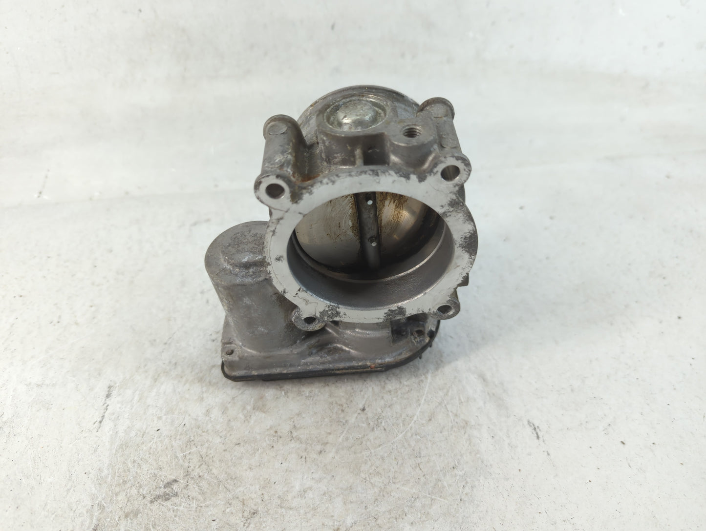 2011-2019 Ford Explorer Throttle Body P/N:AT4E-EH Fits Fits 2011 2012 2013 2014 2015 2016 2017 2018 2019 OEM Used Auto Parts