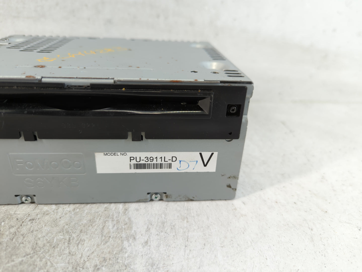 2014-2015 Ford Explorer Radio AM FM Cd Player Receiver Replacement P/N:EB5T-19C107-JA Fits Fits 2014 2015 OEM Used Auto Part