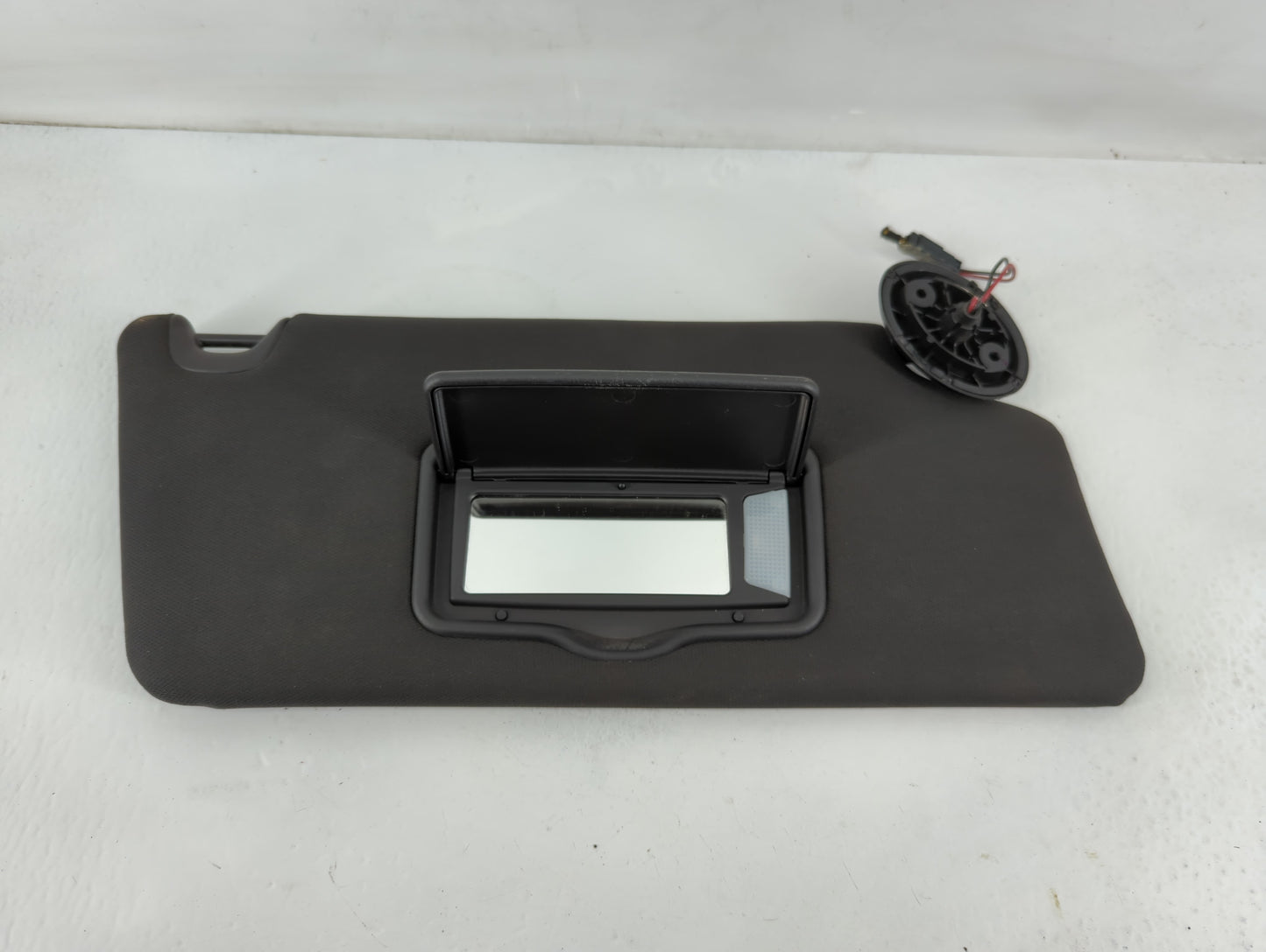 2011-2015 Ford Explorer Sun Visor Shade Replacement Passenger Right Mirror Fits Fits 2011 2012 2013 2014 2015 OEM Used Auto 