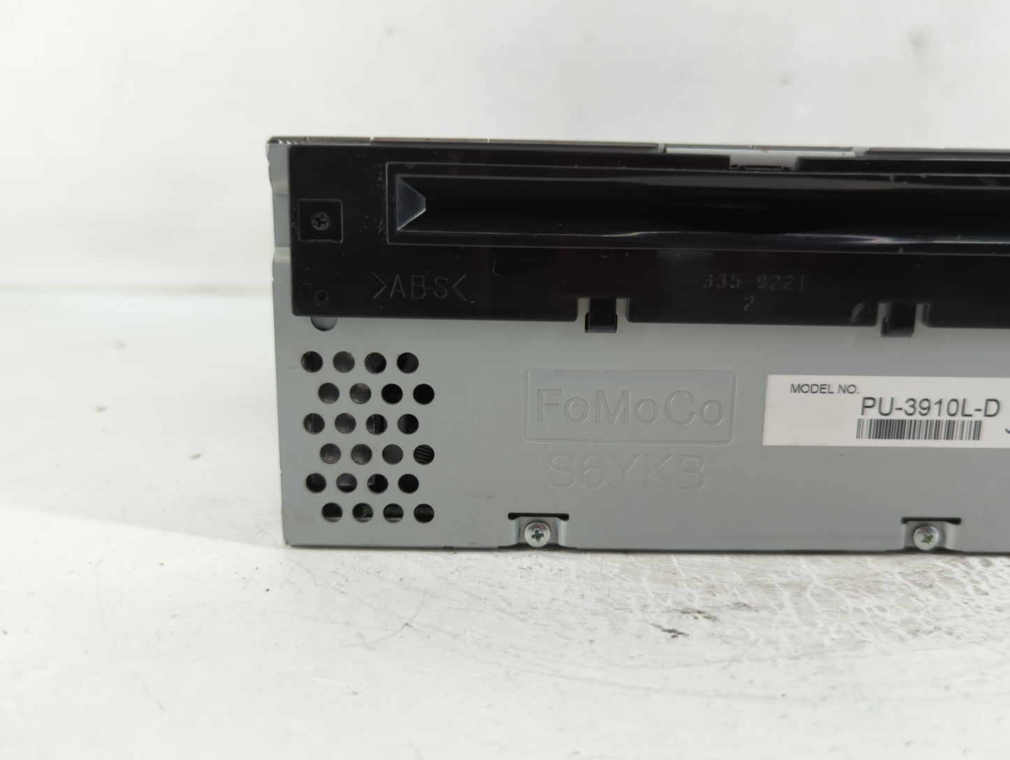 2015 Ford Explorer Radio AM FM Cd Player Receiver Replacement P/N:EB5T-19C107-HB Fits OEM Used Auto Parts - Oemusedautoparts