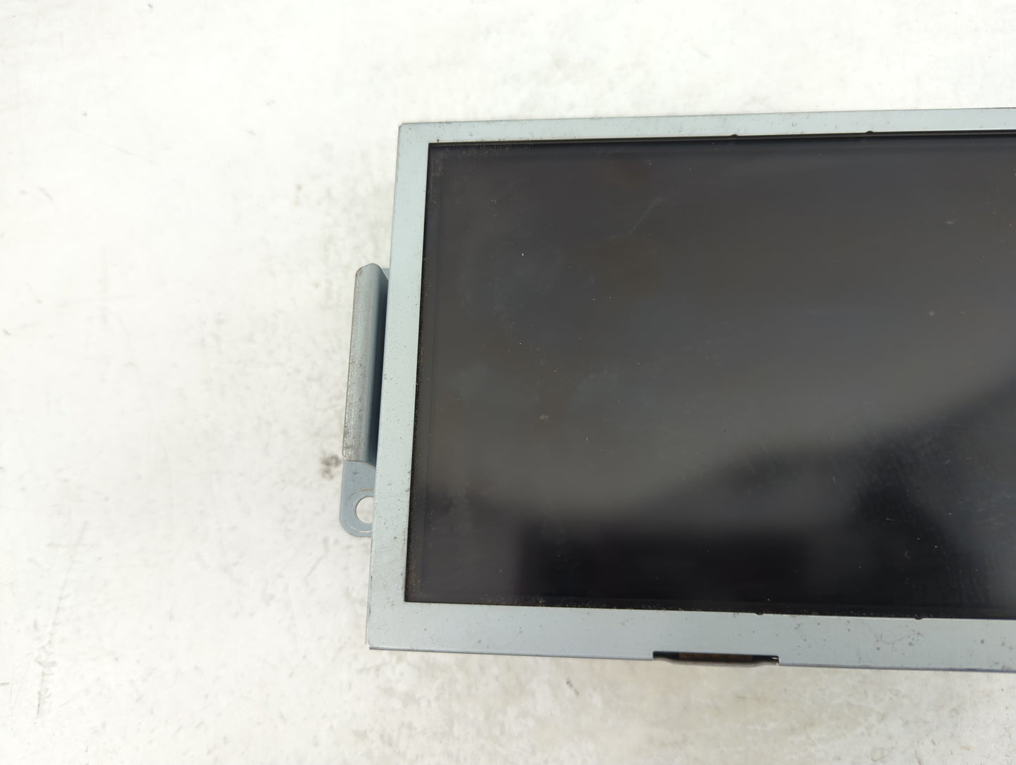 2011-2015 Ford Explorer Information Display Screen - Oemusedautoparts1.com