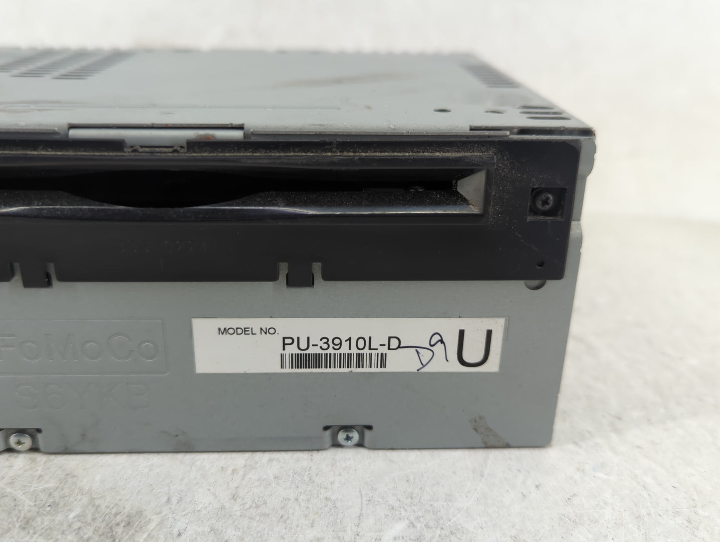 2015 Ford Explorer Radio AM FM Cd Player Receiver Replacement Fits OEM Used Auto Parts - Oemusedautoparts1.com