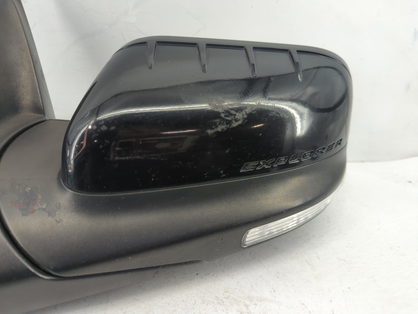 2011-2015 Ford Explorer Driver Side View Mirror - Left Door Mirror OEM Used - Oemusedautoparts1.com