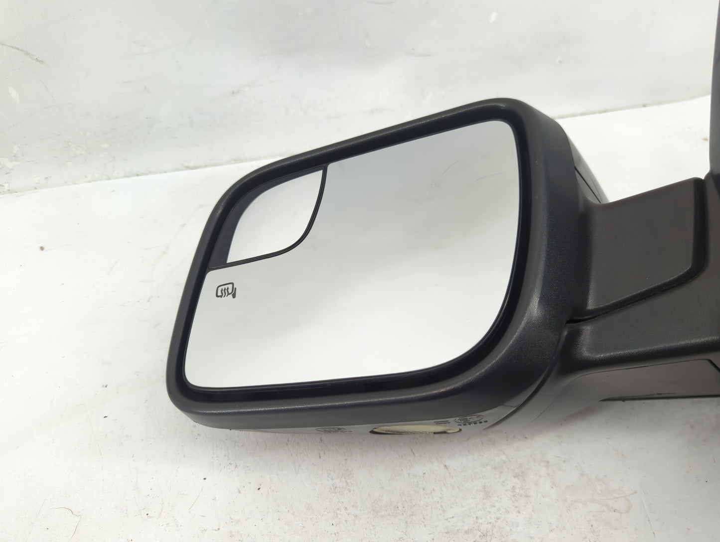 2011-2015 Ford Explorer Driver Side View Mirror - Left Door Mirror OEM Used - Oemusedautoparts1.com