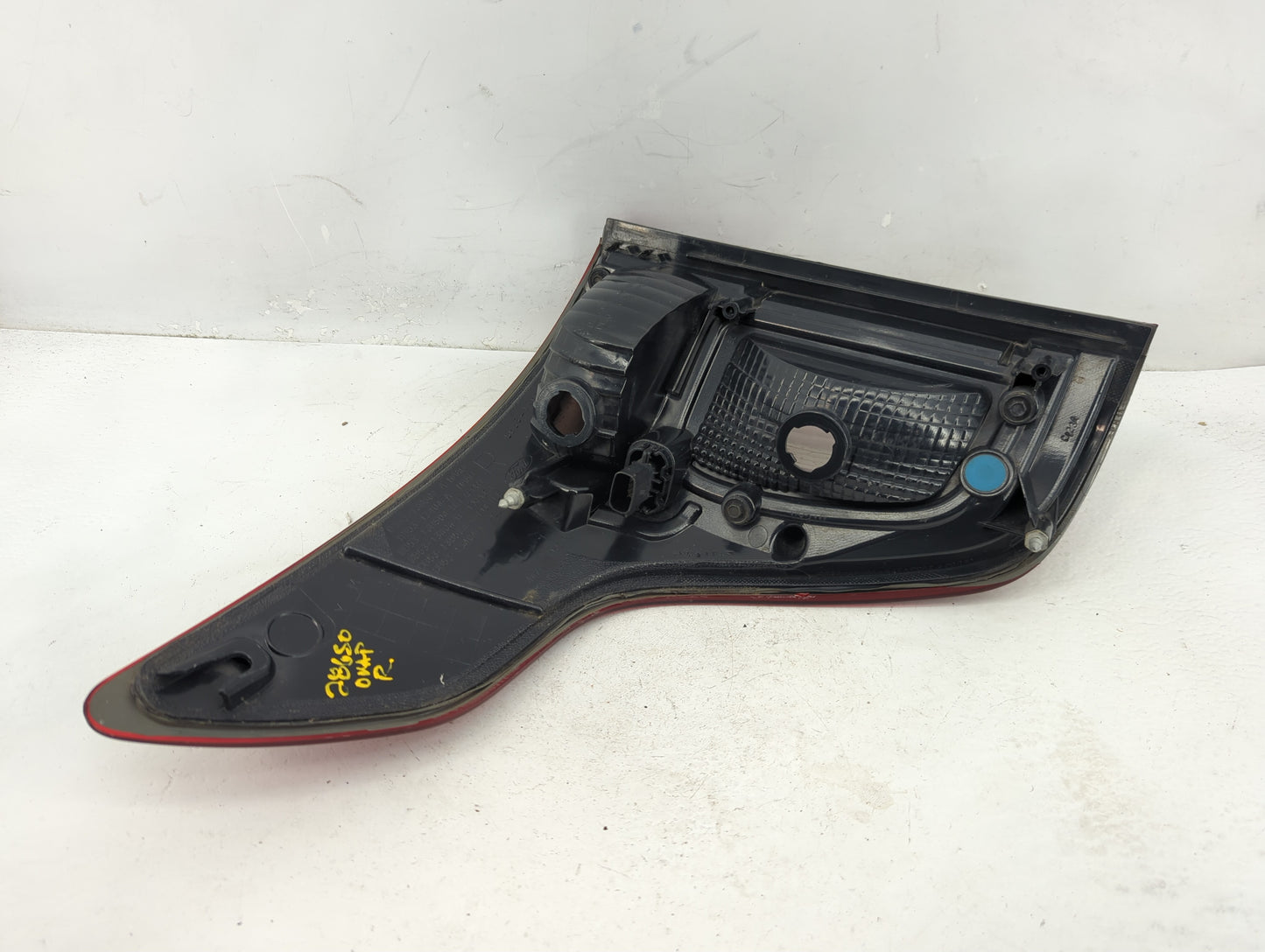 2011-2015 Ford Explorer Tail Light Assembly Driver Left OEM Fits Fits 2011 2012 2013 2014 2015 OEM Used Auto Parts - Oemused