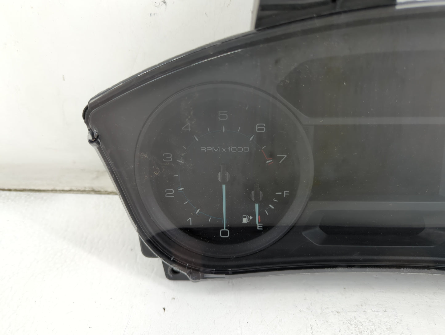2014-2015 Ford Explorer Instrument Cluster Speedometer Gauges P/N:EB5T-10849-EE Fits Fits 2014 2015 OEM Used Auto Parts - Oe