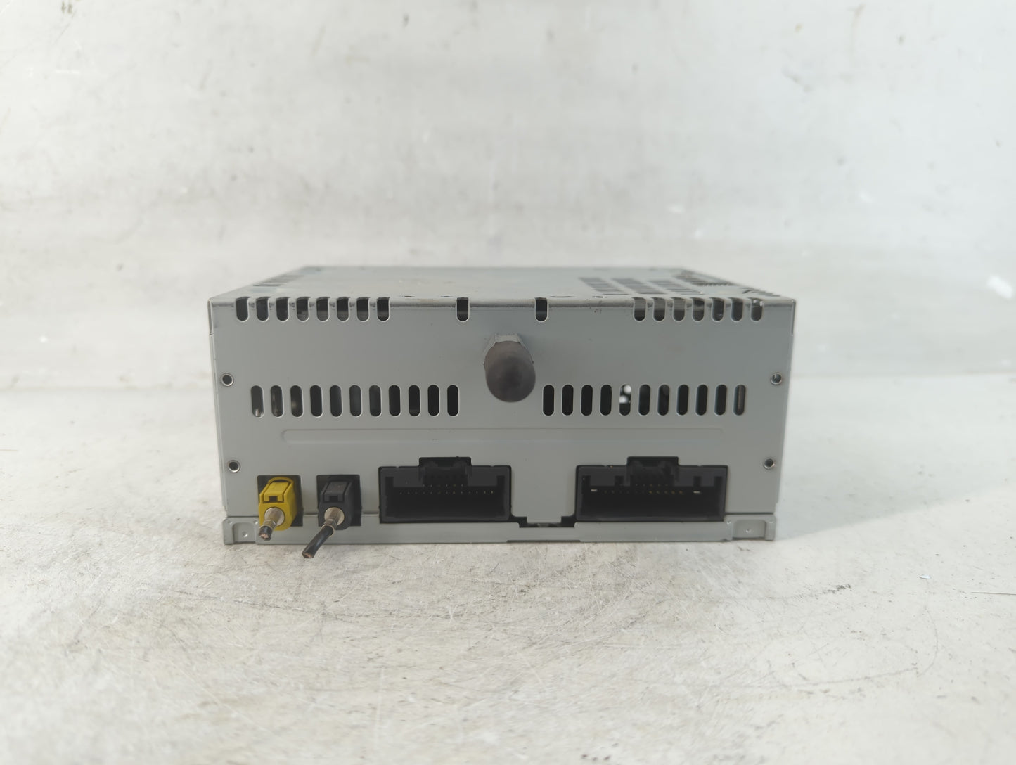 2015 Ford Explorer Radio AM FM Cd Player Receiver Replacement P/N:EB5T-19C107-HB Fits OEM Used Auto Parts - Oemusedautoparts