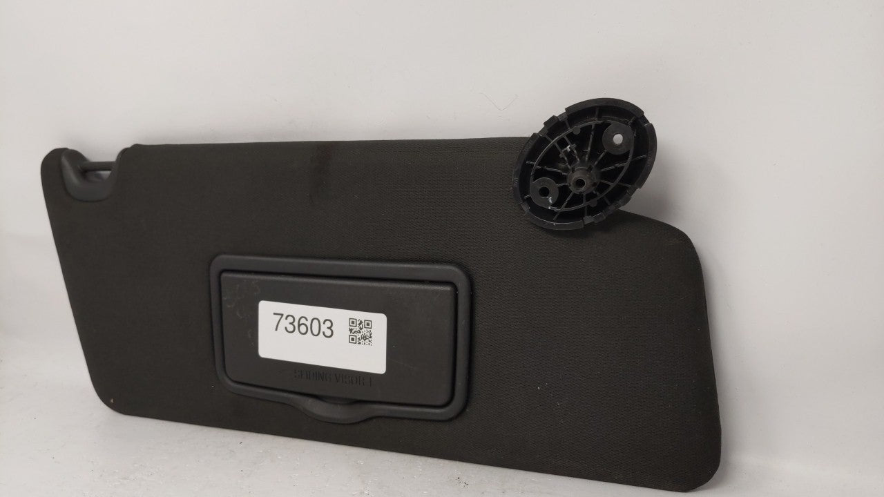 2015 Ford Explorer Sun Visor Shade Replacement Passenger Right Mirror Fits Fits 2011 2012 2013 2014 OEM Used Auto Parts - Oe