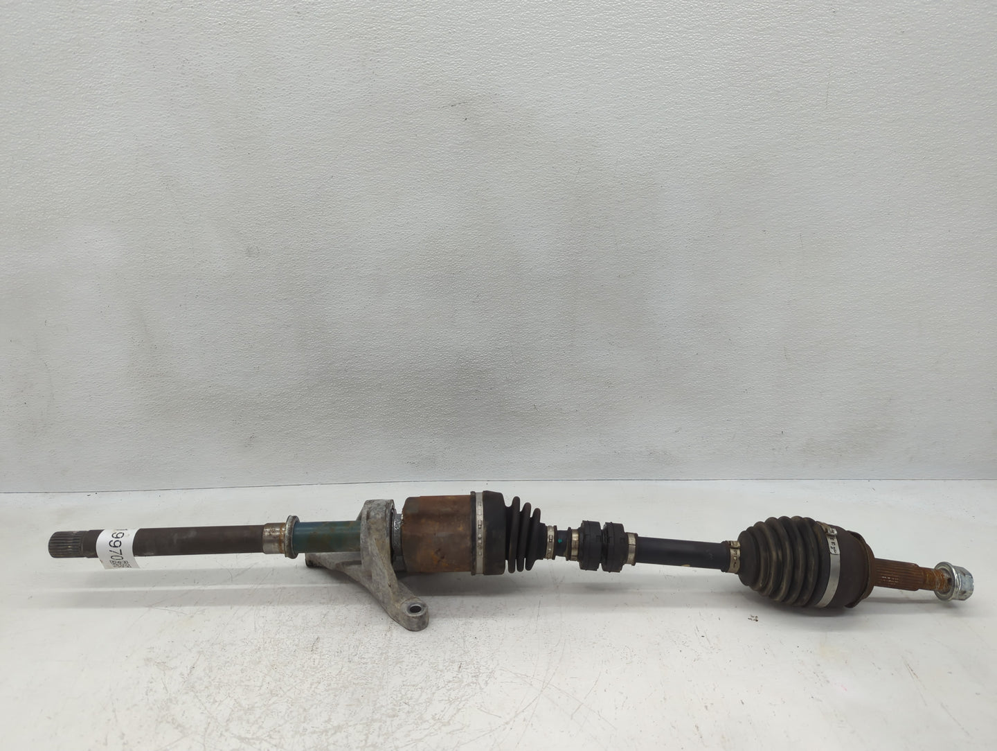 2015-2015 Ford F-150 Axle Shaft Front Driver Cv C/v - Oemusedautoparts1.com