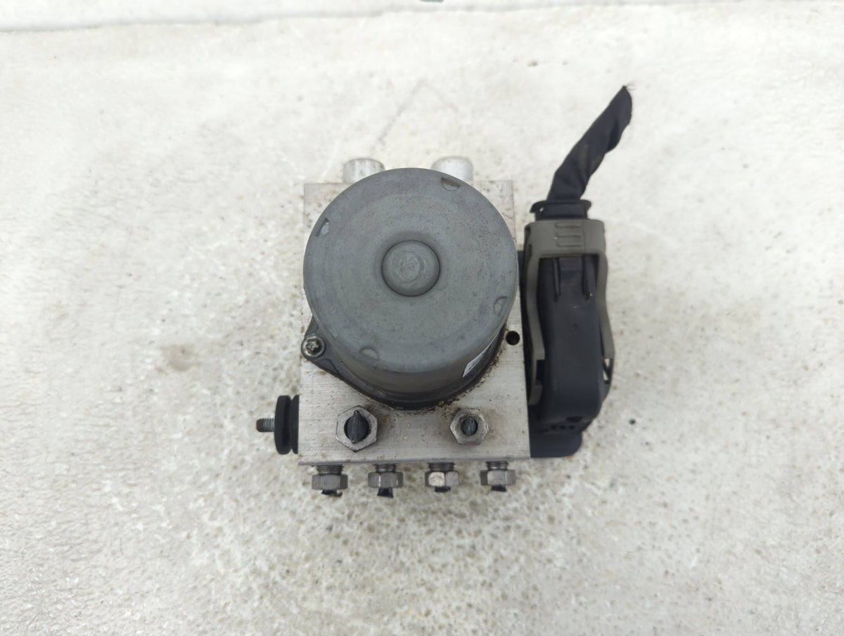 2015-2016 Ford F-150 Anti-Lock Brake ABS Pump Module Actuator OEM P/N:FL34-2C405-AE Fits Fits 2015 2016 OEM Used Auto Parts 