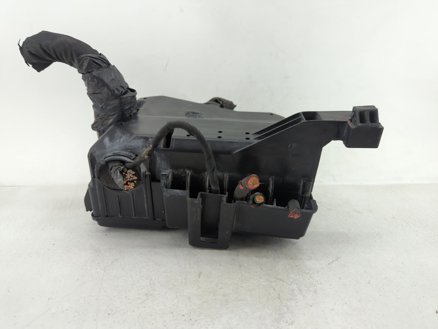 2015 Ford F-150 Fusebox Fuse Box Panel Relay Module P/N:FL3T-12A581 Fits OEM Used Auto Parts - Oemusedautoparts1.com
