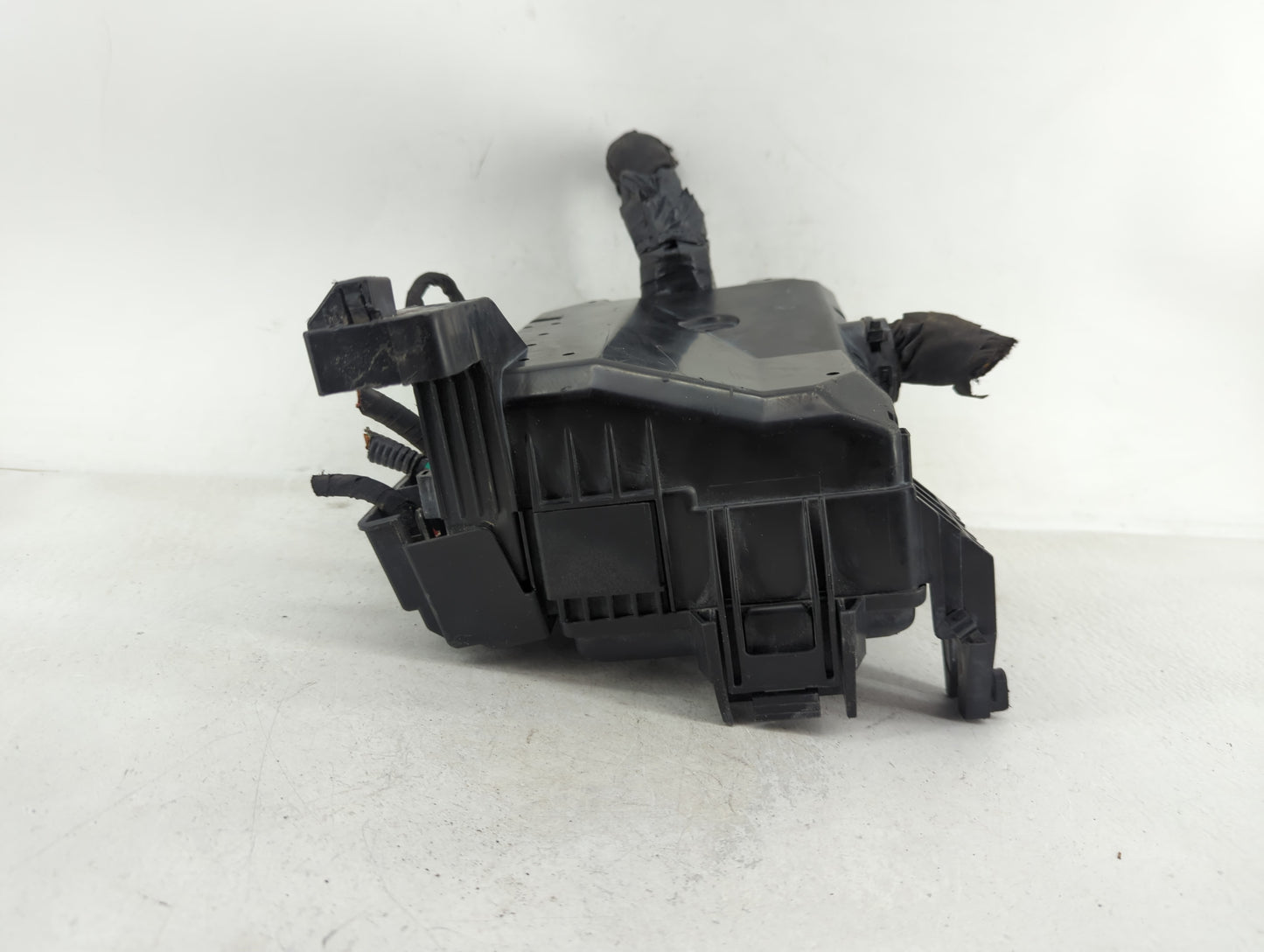 2015 Ford F-150 Fusebox Fuse Box Panel Relay Module P/N:FL3T-12A581 Fits OEM Used Auto Parts - Oemusedautoparts1.com