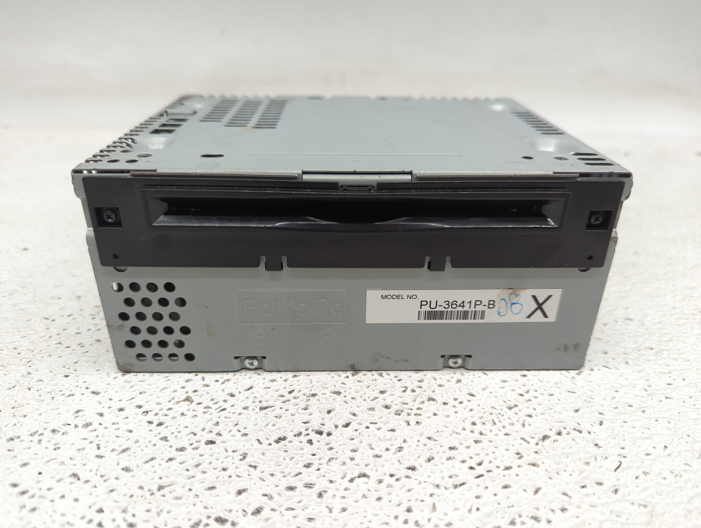 2015-2016 Ford F-150 Radio AM FM Cd Player Receiver Replacement P/N:FL3T-19C107-LH Fits Fits 2015 2016 OEM Used Auto Parts -