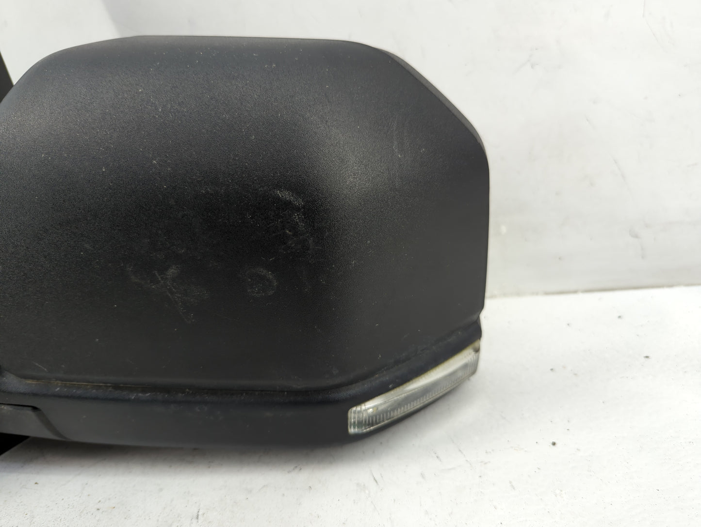 2015-2020 Ford F-150 Driver Side View Mirror - Left Door Mirror OEM Used - Oemusedautoparts1.com